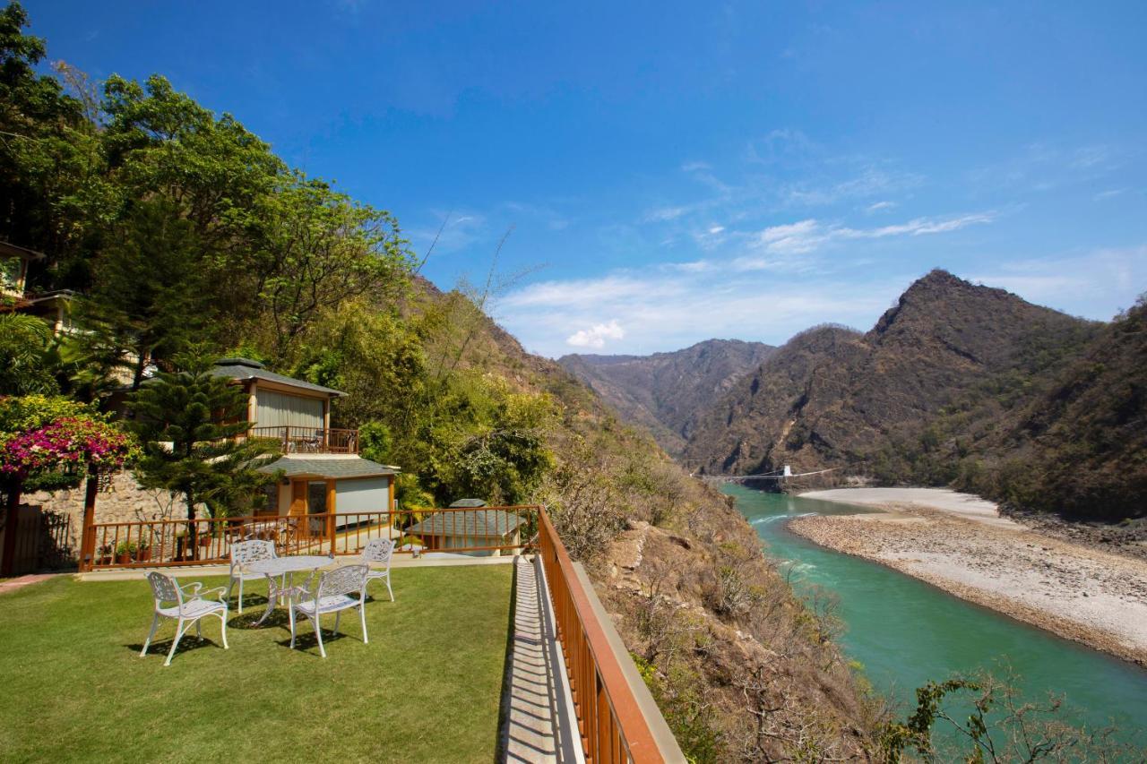 Hotel Raga On The Ganges, Rishīkesh Exterior foto